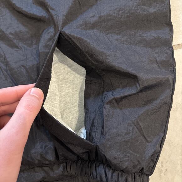 Vintage Starter Chicago Bulls Jacket Sz XL Black Red Full Zip Puffer Hooded NBA - Picture 11 of 12